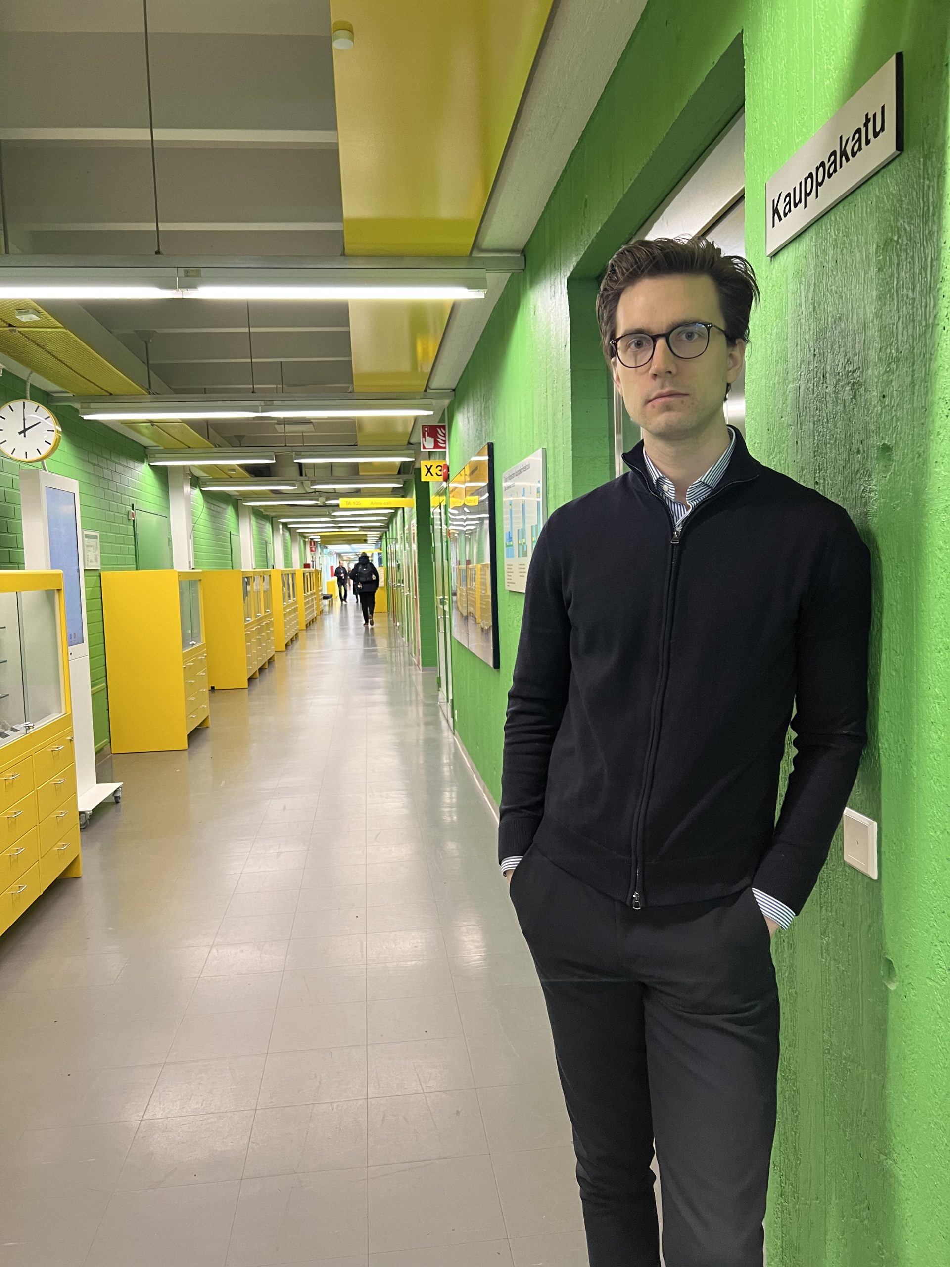 GOS Group Oyj:n Juho Ketola vierailijaluennoitsijana Oulun yliopiston kauppakorkeakoululla